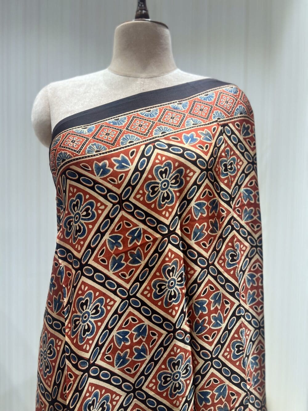 MODAL SATIN AJARAKH WITHOUT LAKDI PATTA DUPATTA