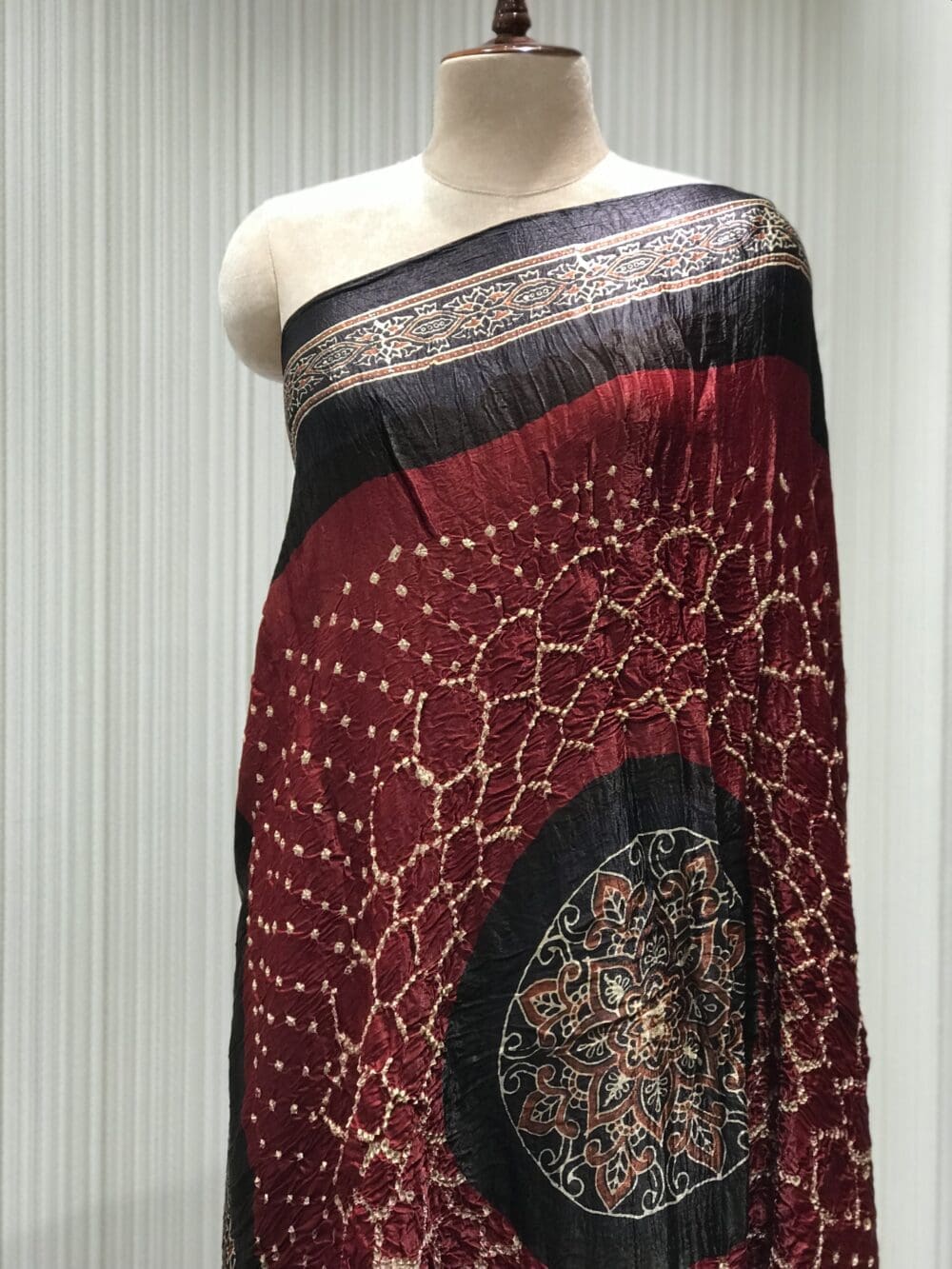MODAL GAZZI AJARAKH BANDHEJ WITH LAKDI PATTA DUPATTA