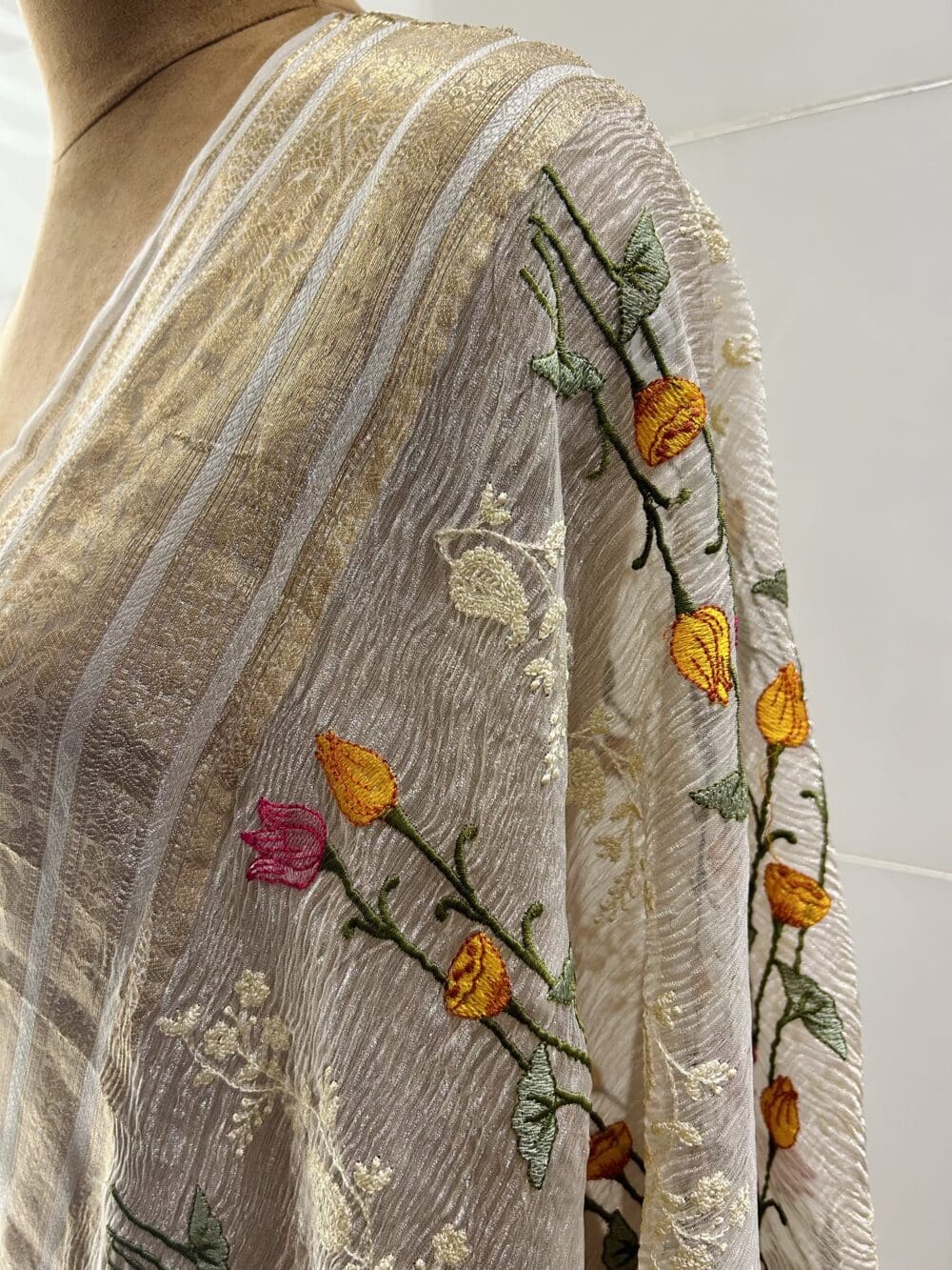 Floral Silk Crushed Tissue Dupatta - Image 4