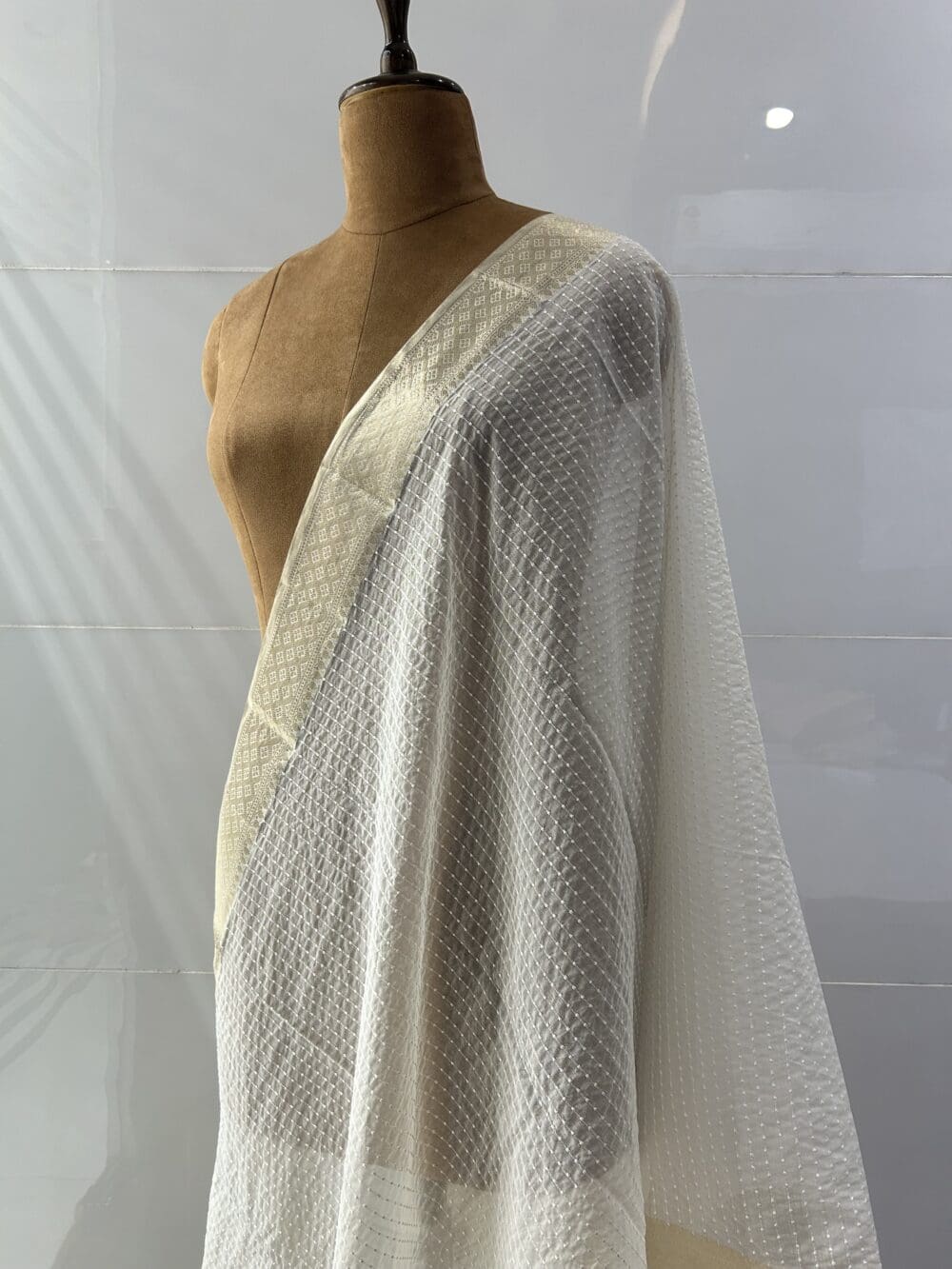 Embroidered Chanderi Silk Dupatta - Image 4
