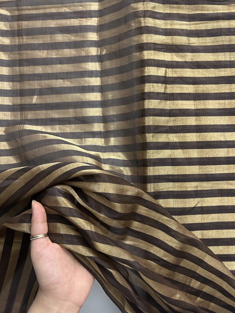 Handloom Tissue - Image 2
