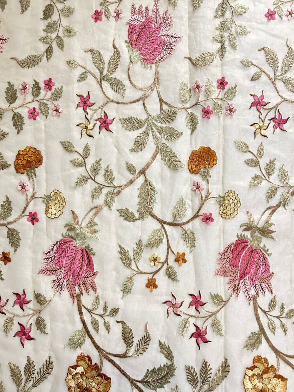 Tissue Embroidery - Image 4