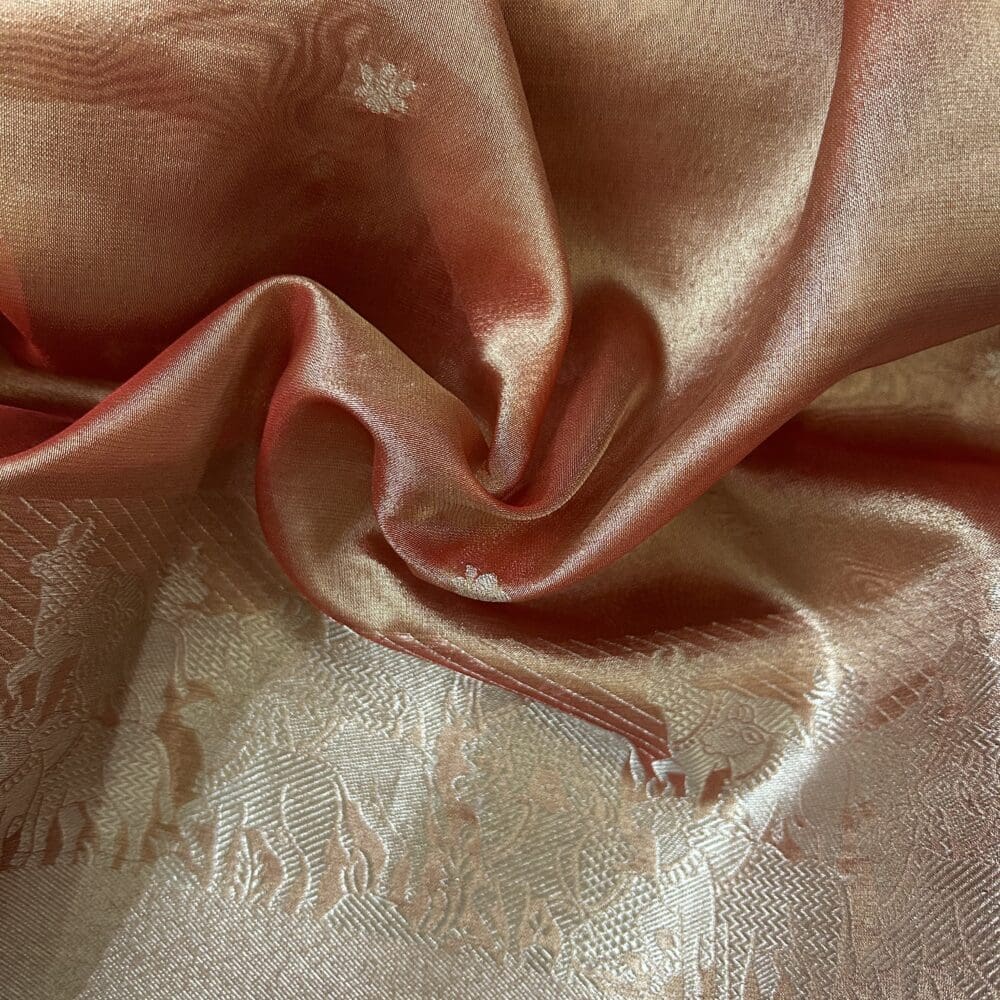 Tissue Booti with Border Cutwork