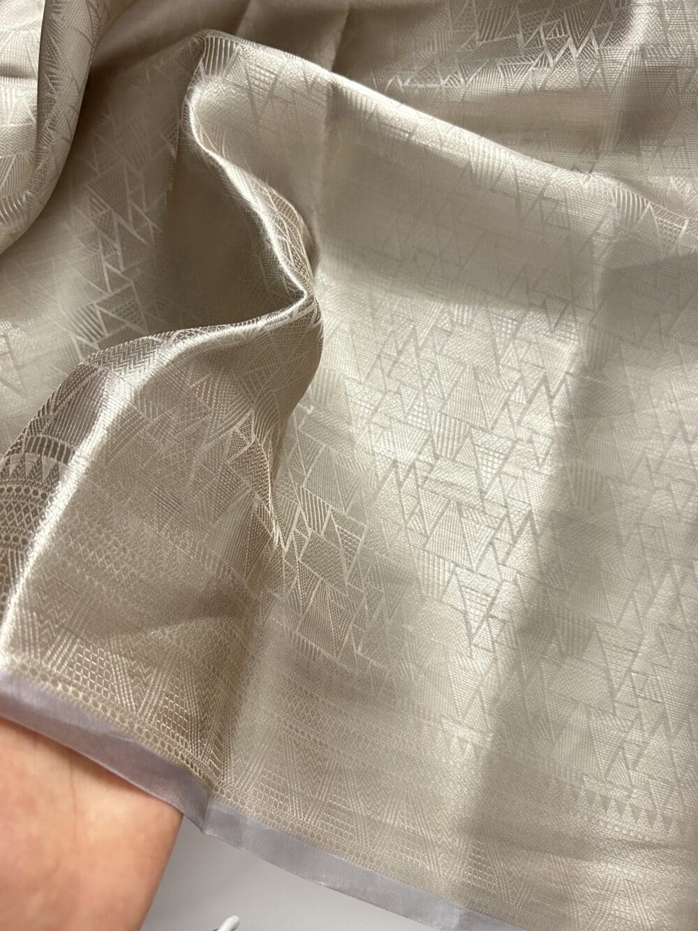 Silk Tissue Jacquard - Image 2
