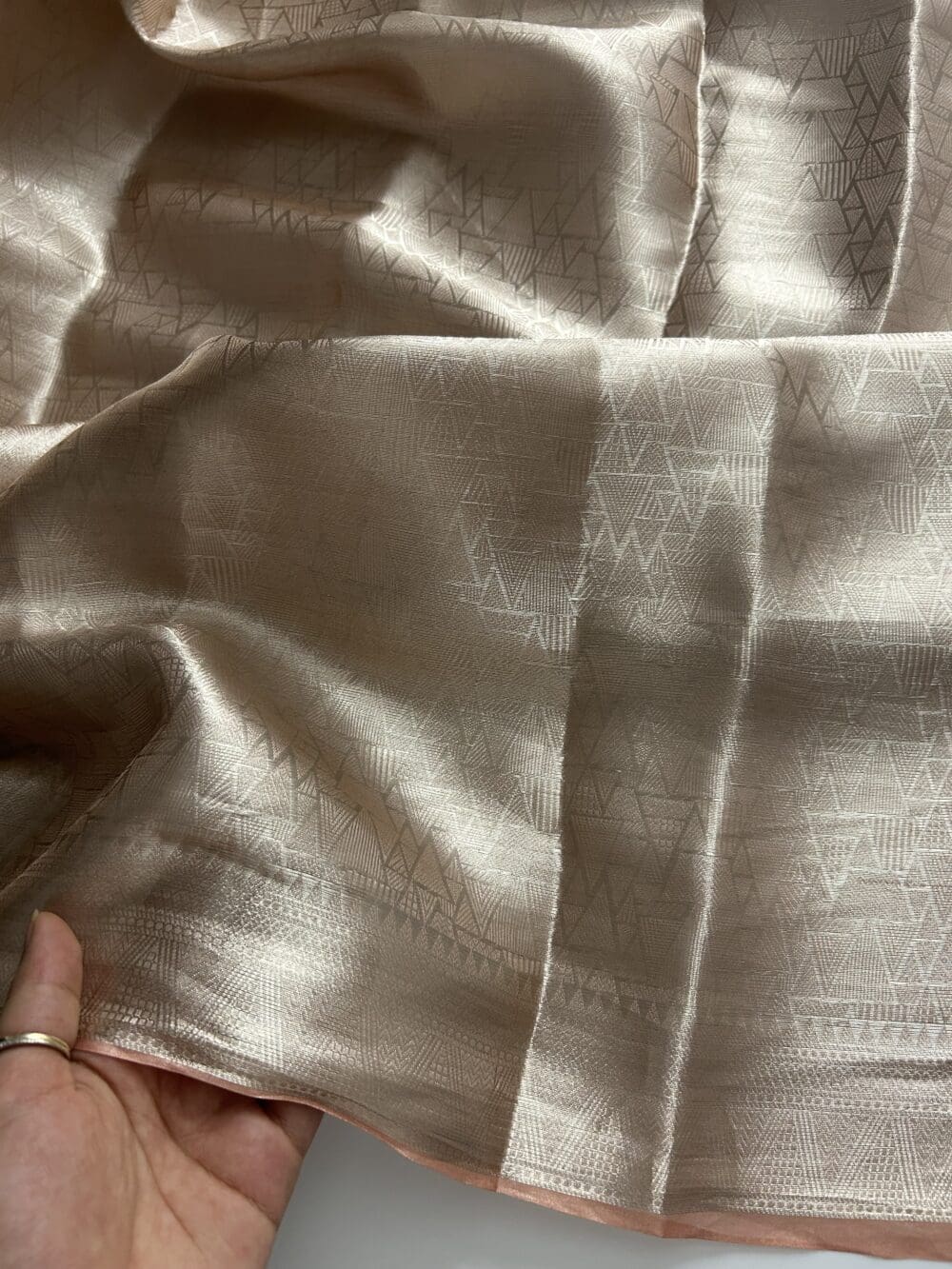 Silk Tissue Jacquard - Image 2