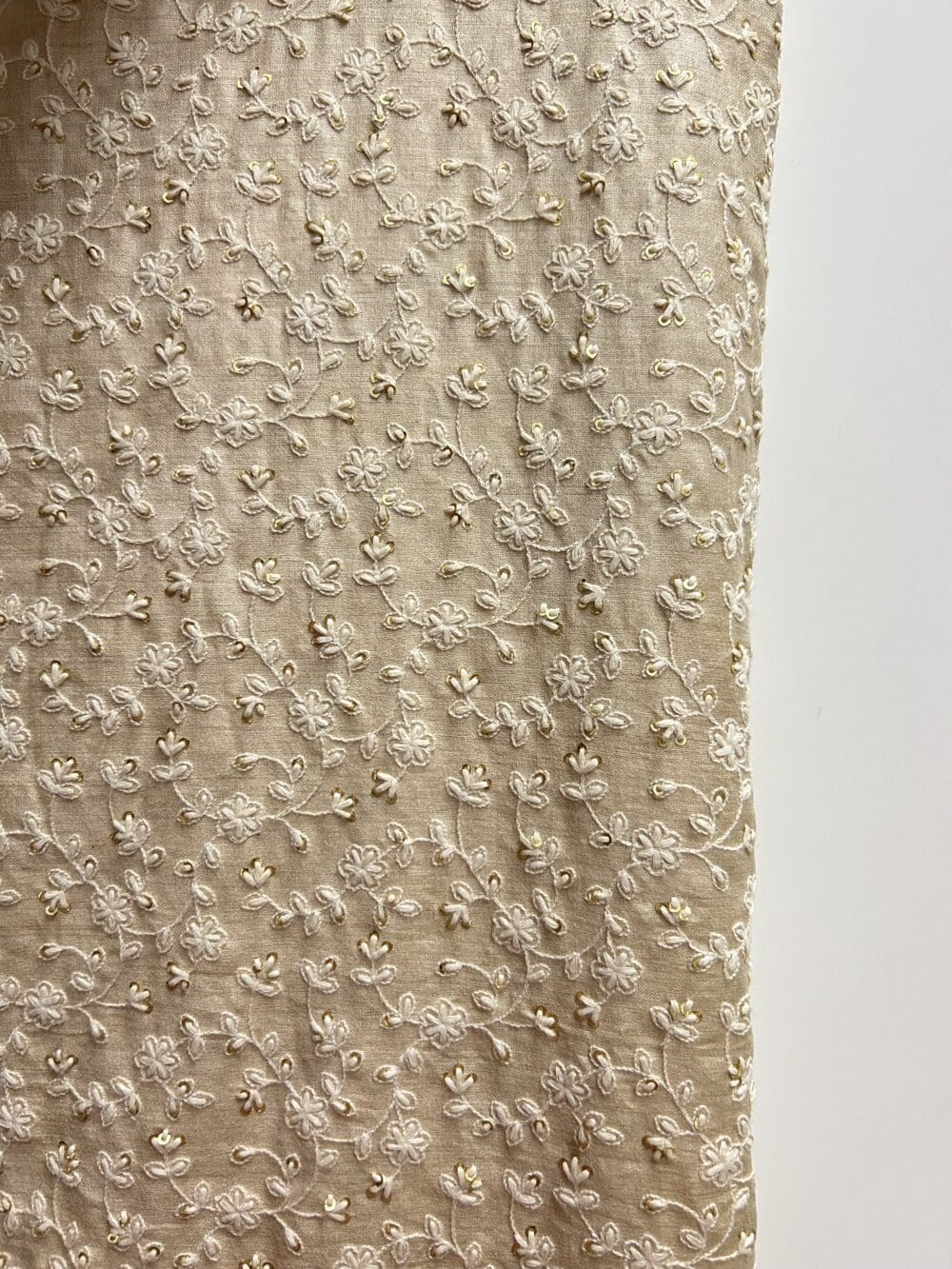 Silk Munga Embroidery - Image 3